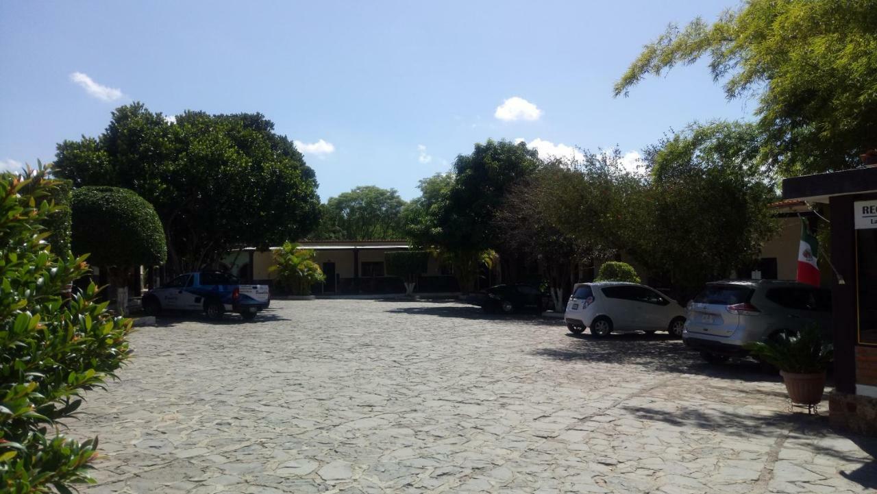 Union de Tula Hotel Brambila מראה חיצוני תמונה